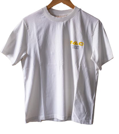 Weiß T-Shirt Tour 2025